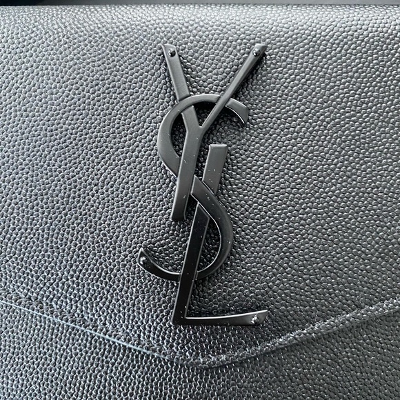 Saint Laurent NIB Medium Uptown Pebbled Leather pouch - Picture 11 of 14